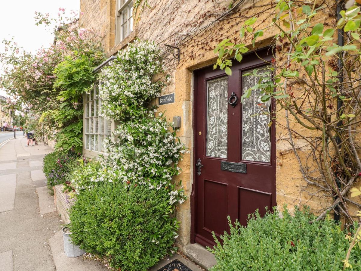 Benfield Villa Stow-on-the-Wold Exterior photo